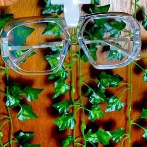 Clear framed glasses